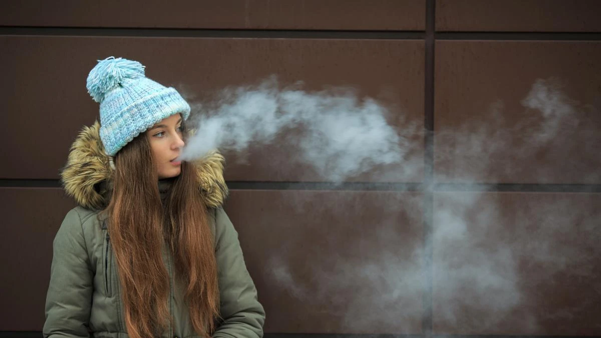 Partidarios y detractores de la ley contra el tabaco elevan su pulso en redes sociales