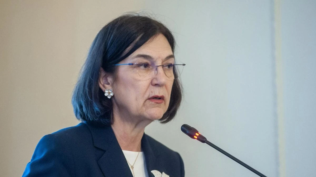 La CNMC intenta consensuar una posición unánime para dar luz verde a la opa del BBVA