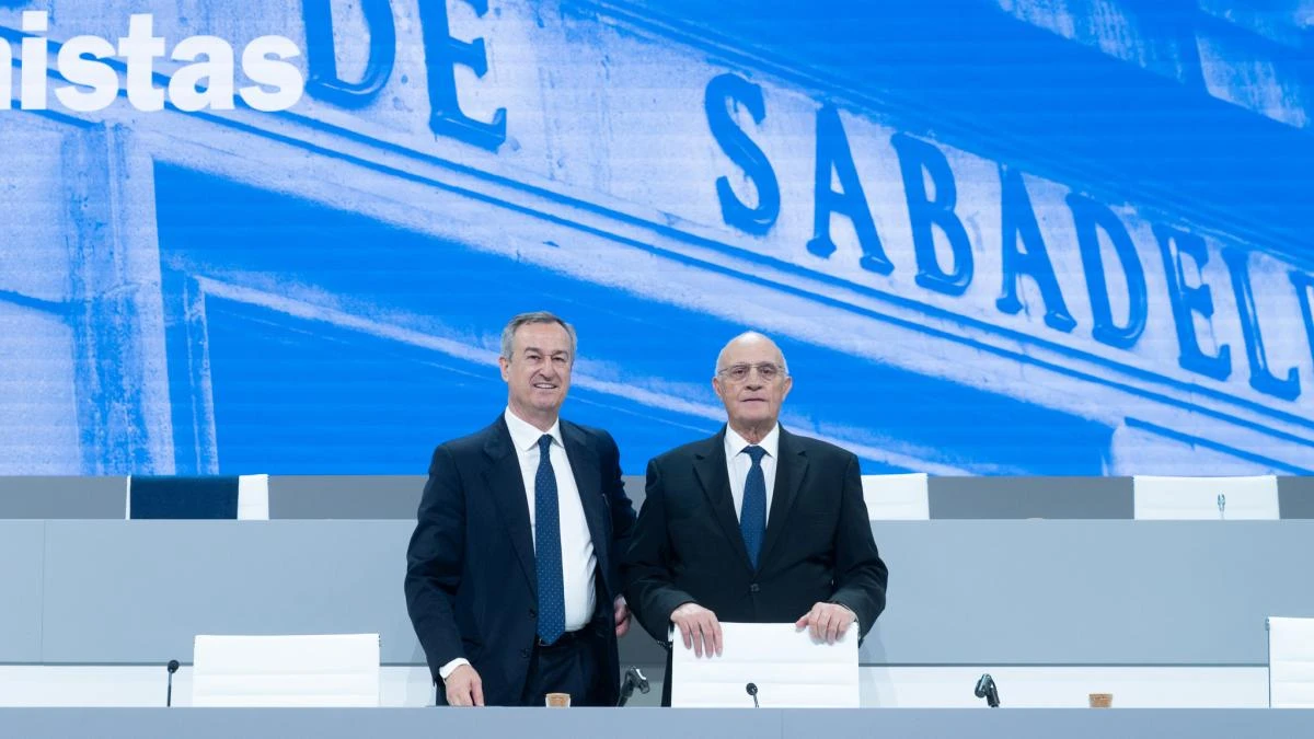 Oliu confirma que el Sabadell convocará junta para validar la venta del TSB si la oferta es buena