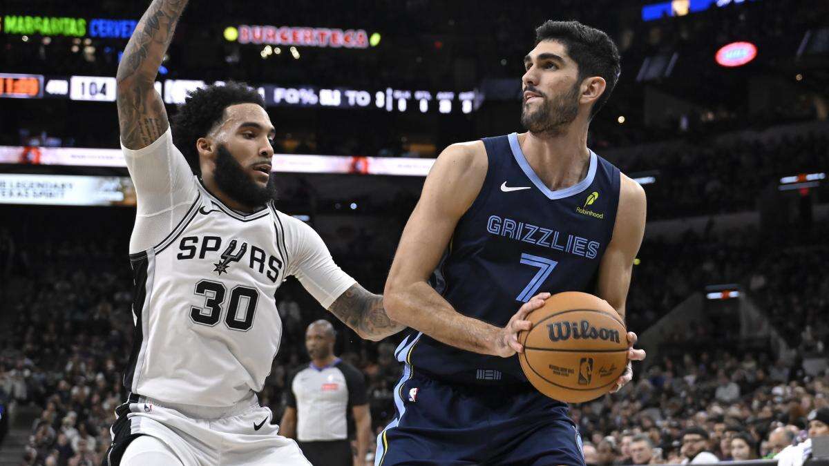 Aldama sobresale en la victoria de los Grizzlies y firma su mejor anotación histórica en la NBA