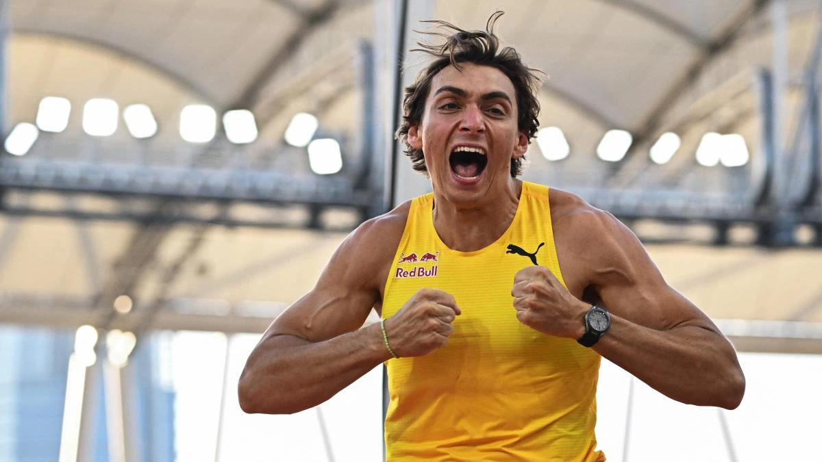 Duplantis ya acaricia los 6,30 metros tras volver a batir el récord del mundo