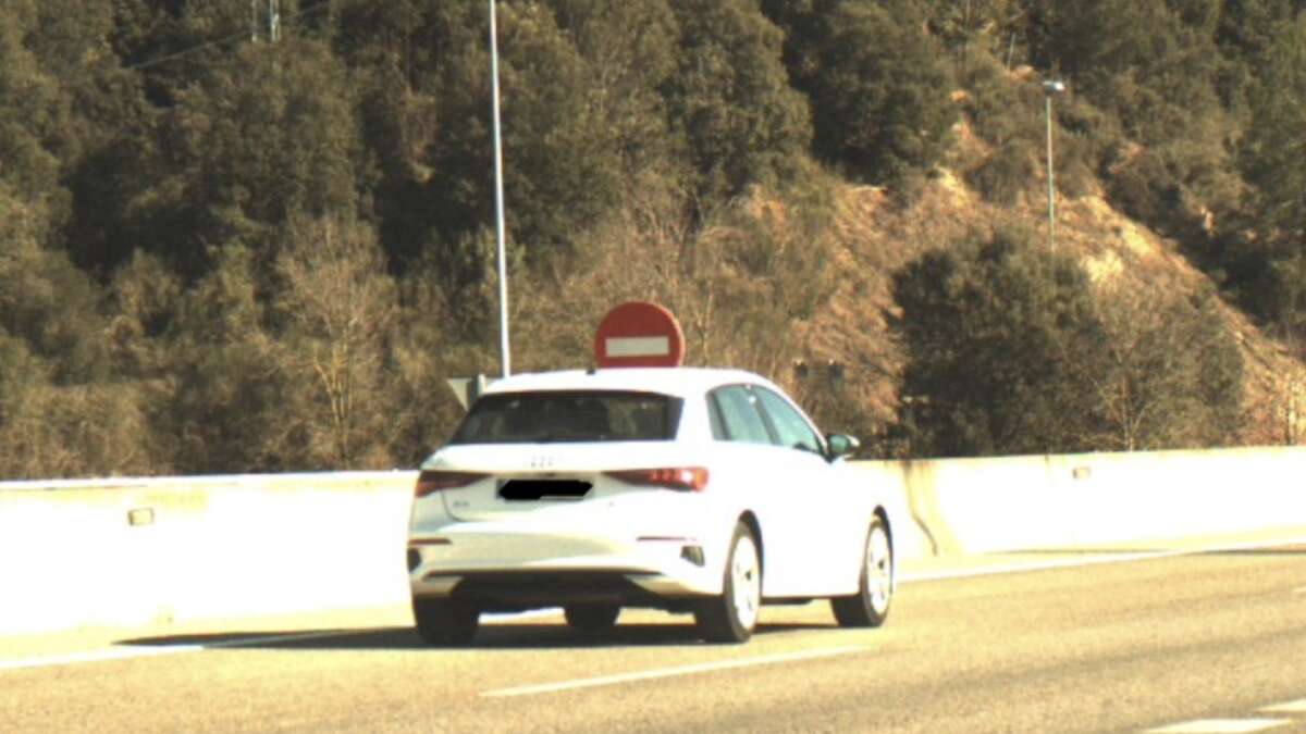 Los Mossos denuncian penalmente a un conductor que iba a 200 km/h en Sant Jaume de Llierca