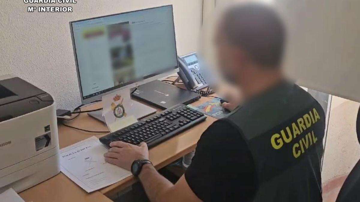 Cae una red de 'mulas bancarias' por estafar 82.000 euros con el método BEC y la sextorsión