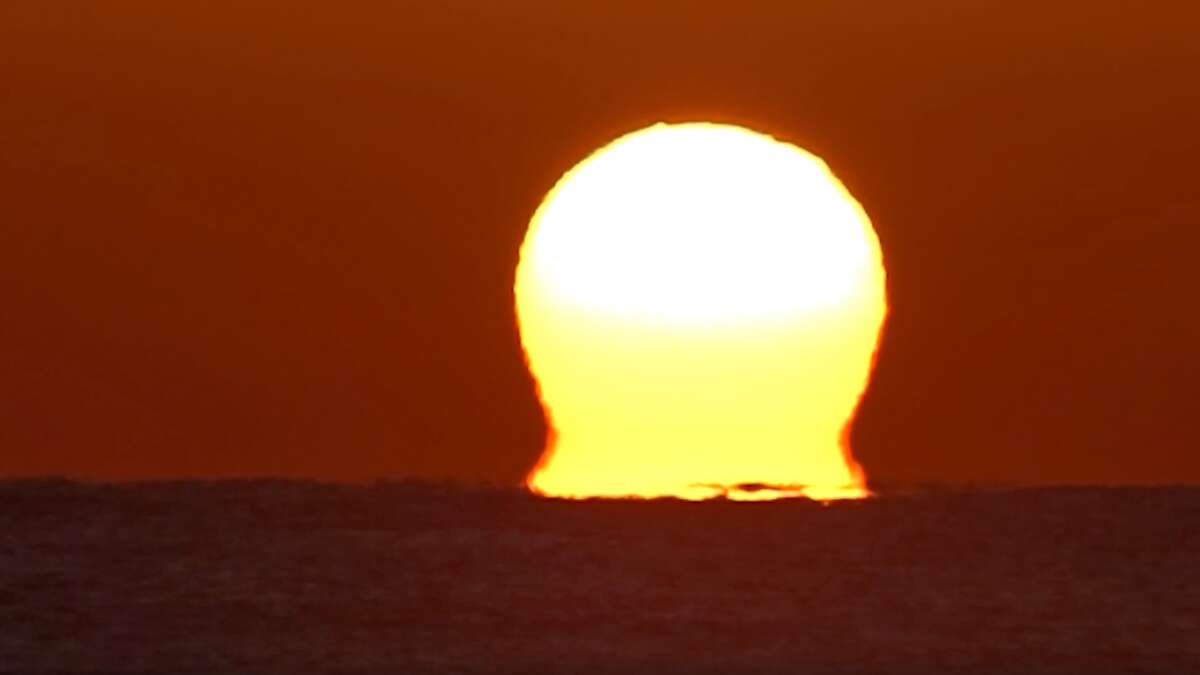 Mira cómo se forma el efecto omega del sol