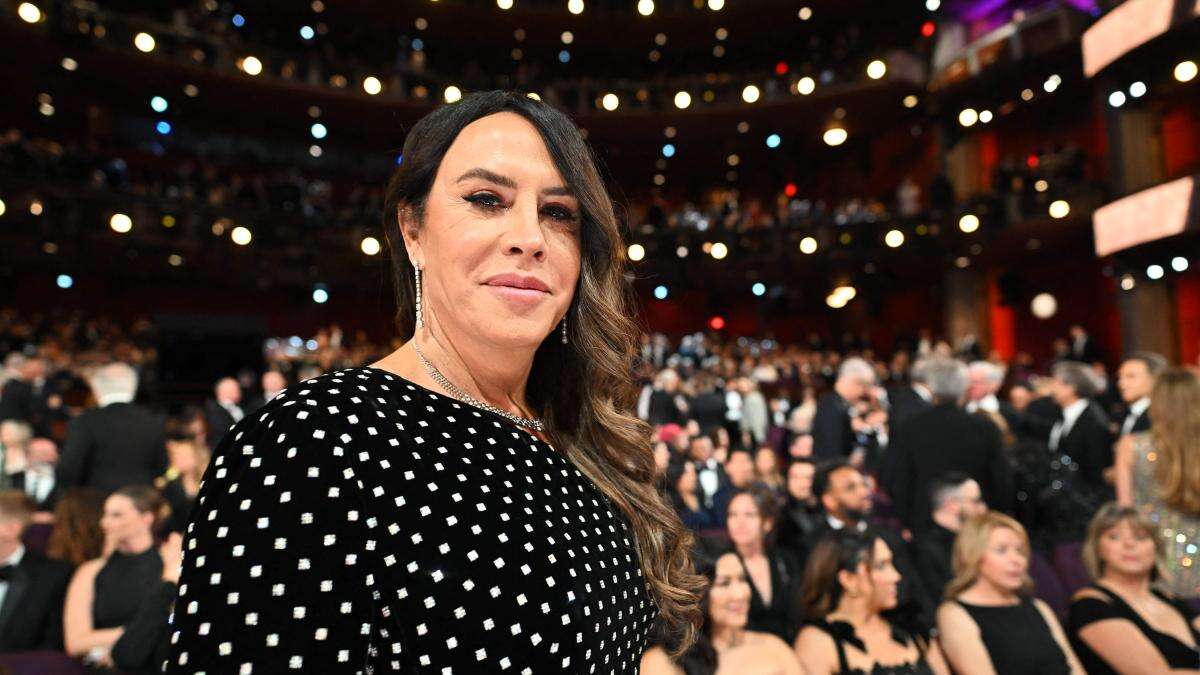 Karla Sofía Gascón acude a la gala de los Oscar sin pasar por la alfombra roja... y sin premio