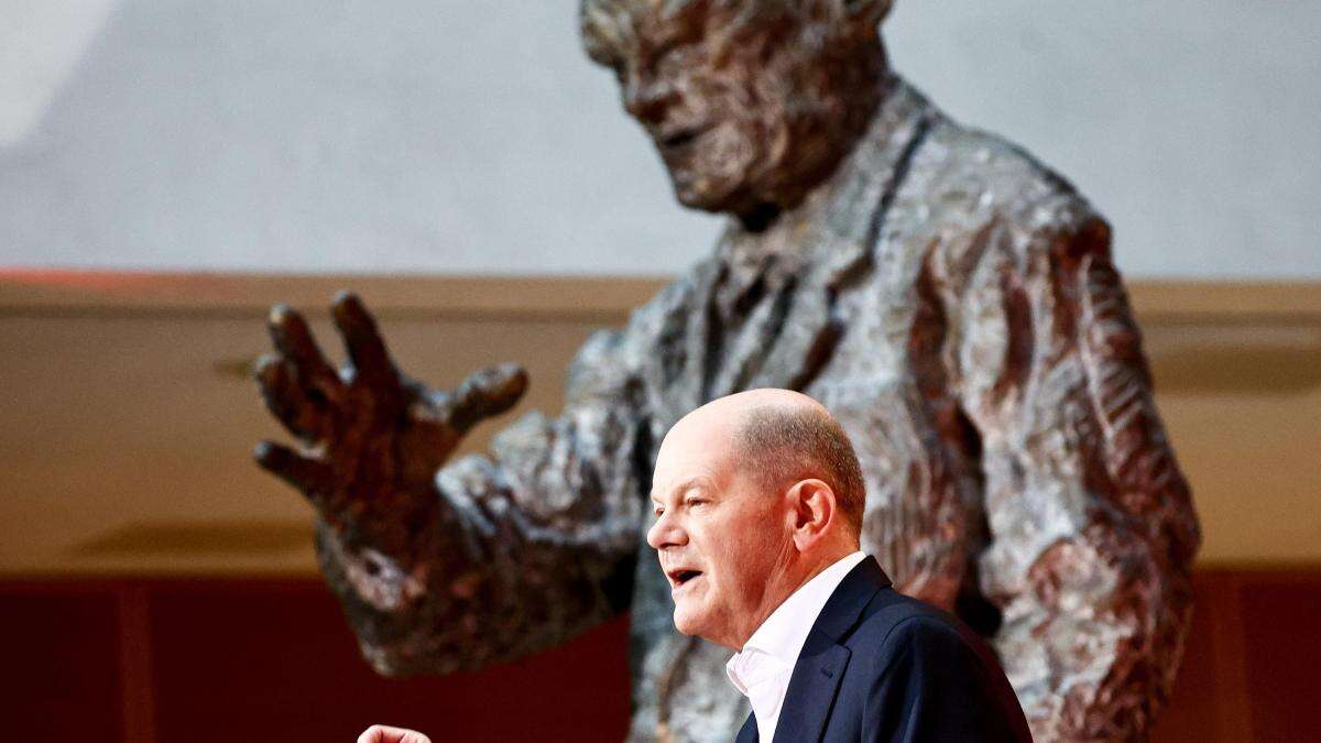 Scholz espera remontar con mensajes de cautela sobre la guerra en Ucrania