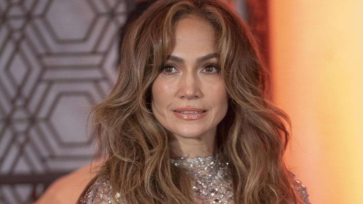 El corte de Jennifer Lopez a un reportero en medio de una rueda de prensa tras preguntarle por Ben Affleck