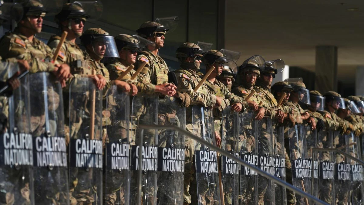 Un juez declara ilegal el despliegue de la Guardia Nacional durante las protestas en Los Ángeles