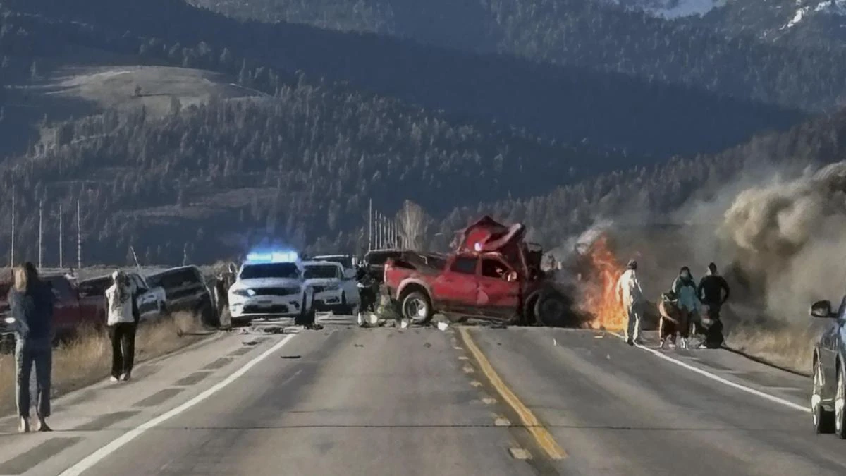 Accidente fatal en Yellowstone: al menos 7 muertos tras un choque entre dos vehículos