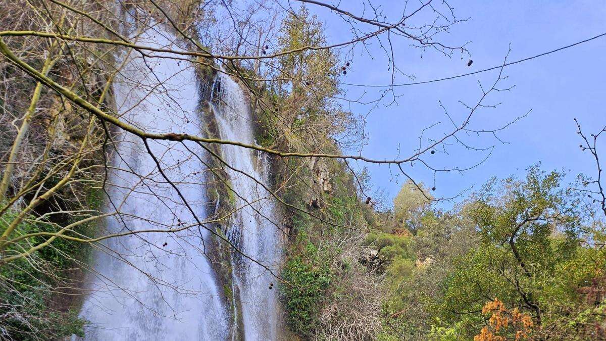 Renace la gran cascada del Alt Empordà