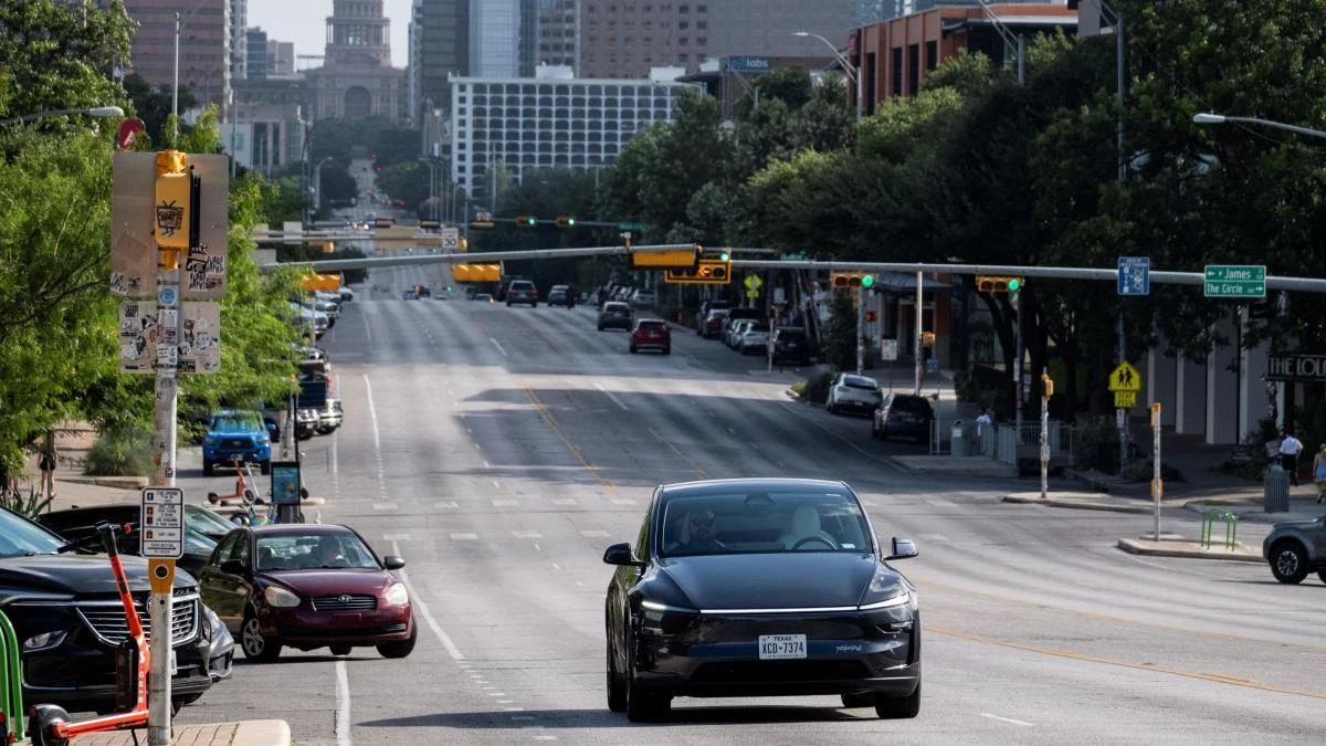 Los primeros robotaxis de Tesla ya circulan por Austin, la capital de Texas