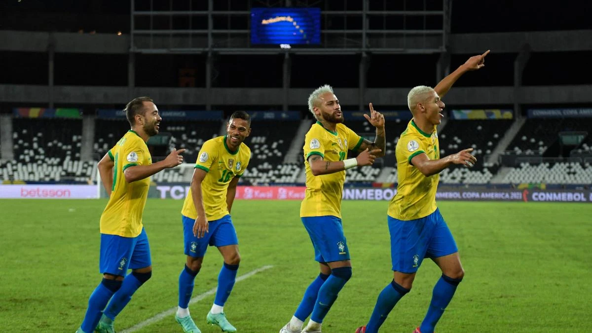 El show y las lágrimas de Neymar y otras imágenes del día