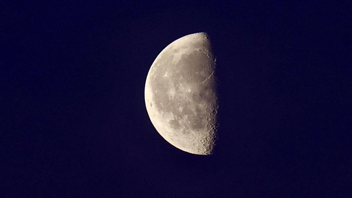 Las dos caras de la luna