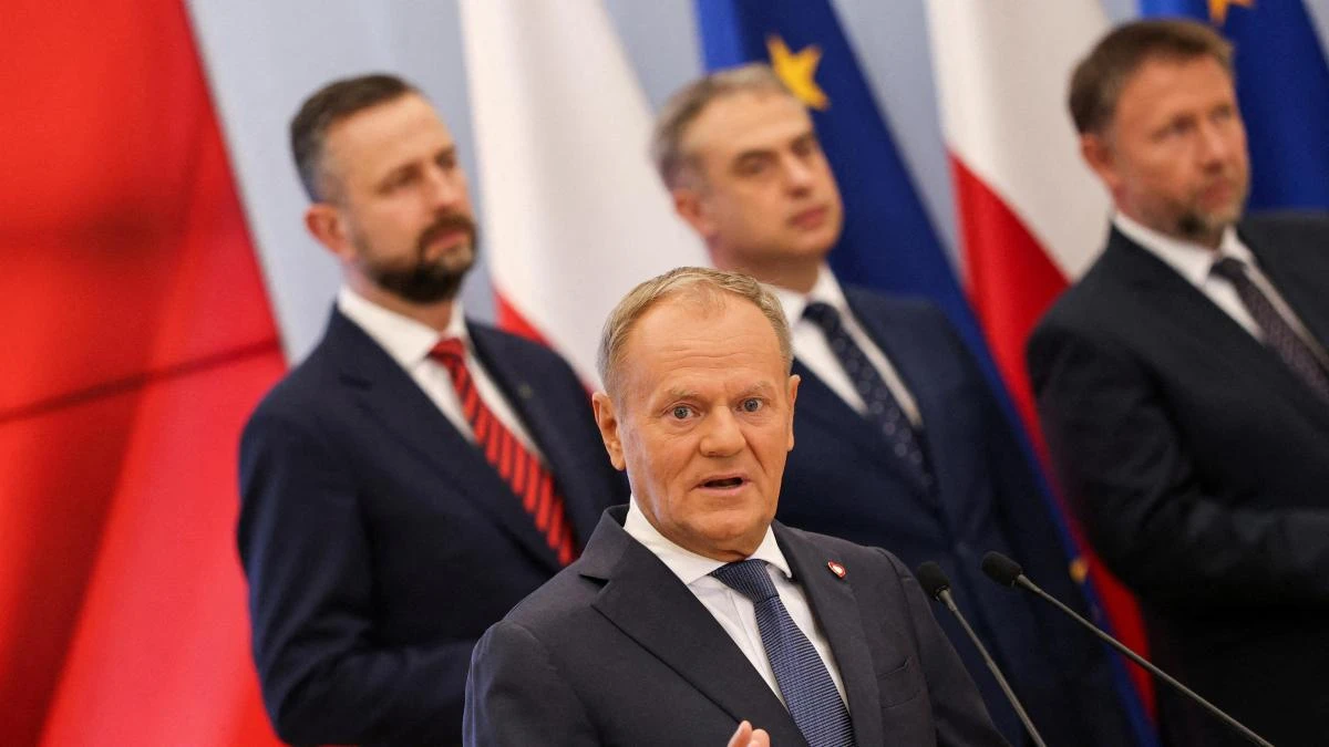 Tusk remodela el Gobierno de Polonia para presentar batalla al nuevo presidente ultranacionalista