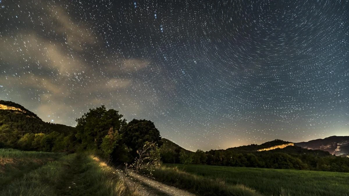 Ya se acerca el momento álgido de la lluvia de estrellas líridas