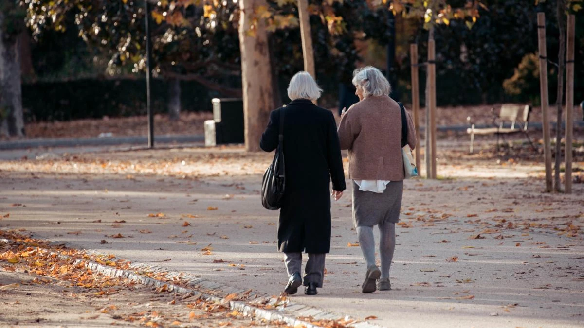 Las mujeres reciben un 30% menos de pensión media que los hombres, según ClosinGap