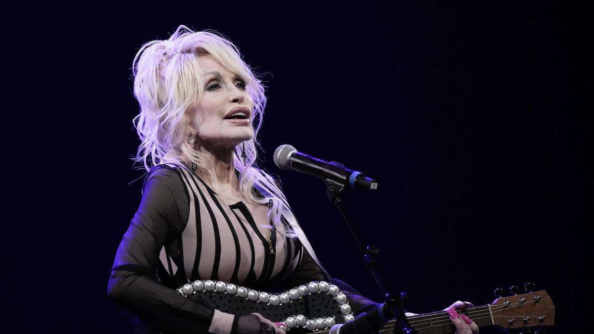 Dolly Parton anuncia la muerte de su marido: “No hay palabras para describir nuestro amor de más de 60 años”