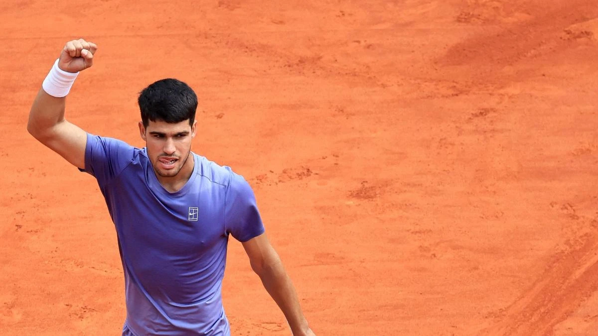 Alcaraz se levanta para derrotar a Fils y plantarse en semifinales de Montecarlo