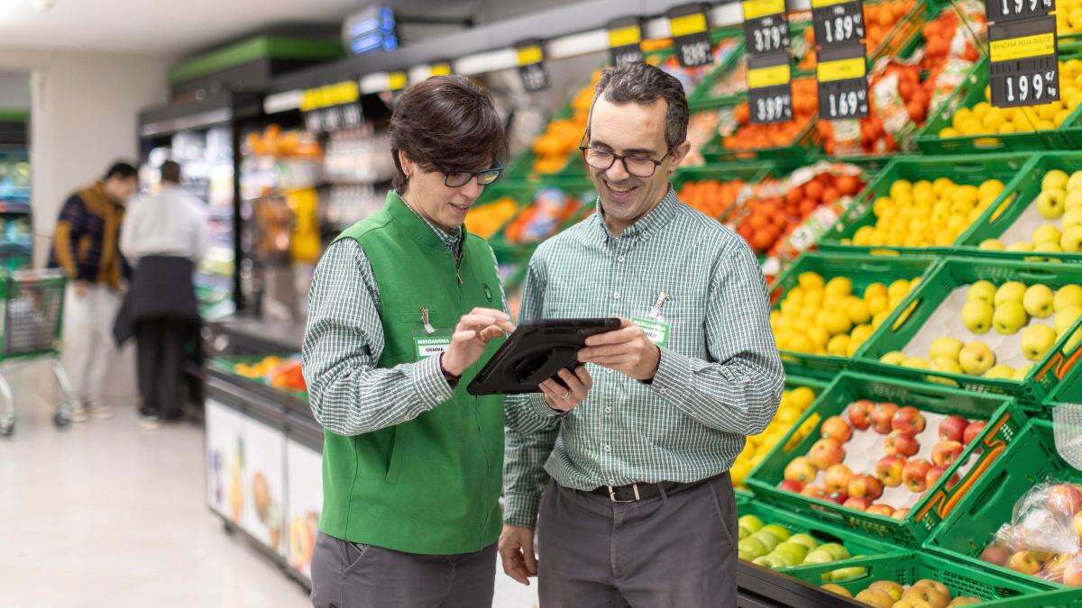 Mercadona factura 38.800 millones de euros en 2004, un 9% que el año anterior