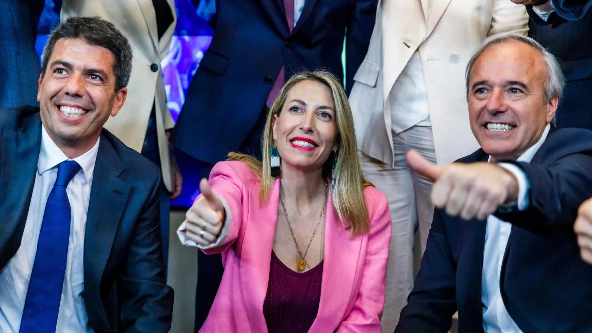 Mazón se desliga del adelanto en Extremadura pese a la dificultad para tener presupuestos