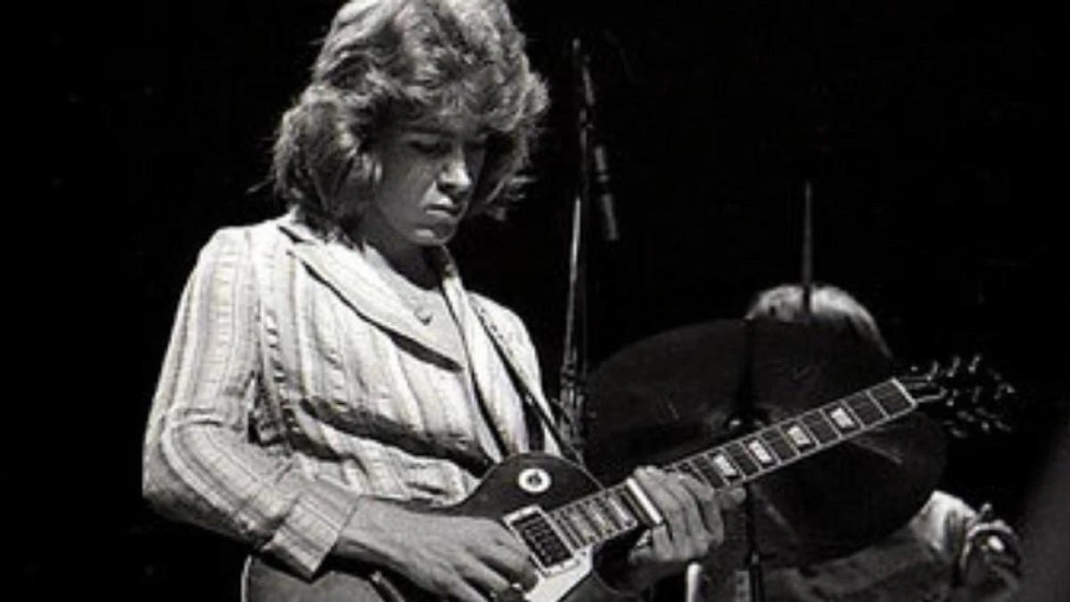 ¿De Niza a Nueva York? Mick Taylor reclama al Metropolitan la guitarra que le robaron con los Stones