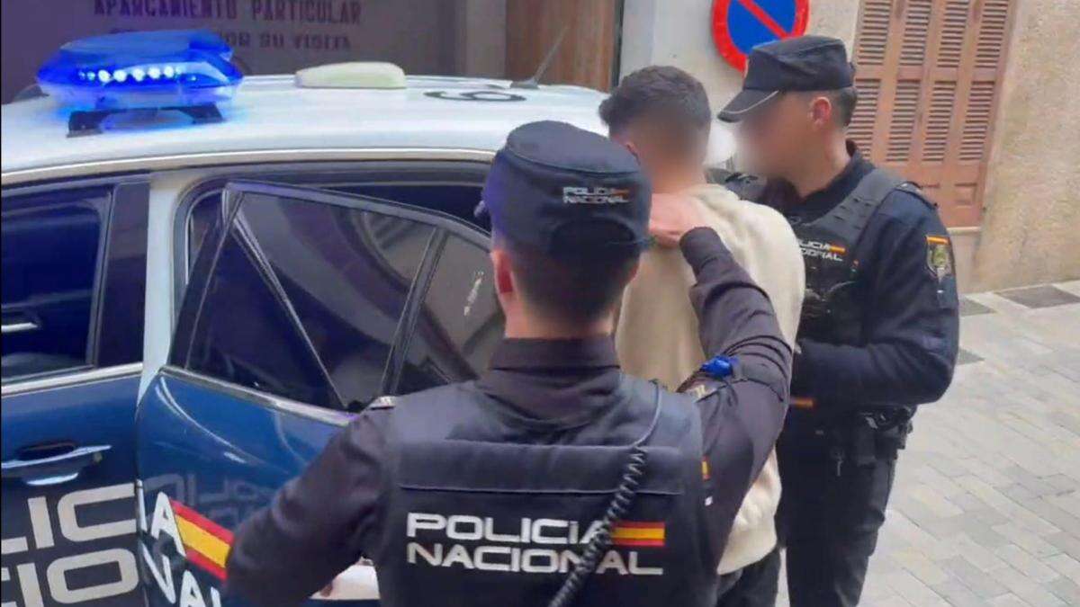 Su novio le da una paliza horas después de romper con él: acaba detenido