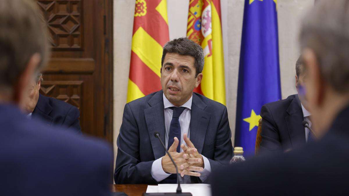 La Generalitat no pagó la comida de Mazón en El Ventorro porque iba como “presidente del PP”