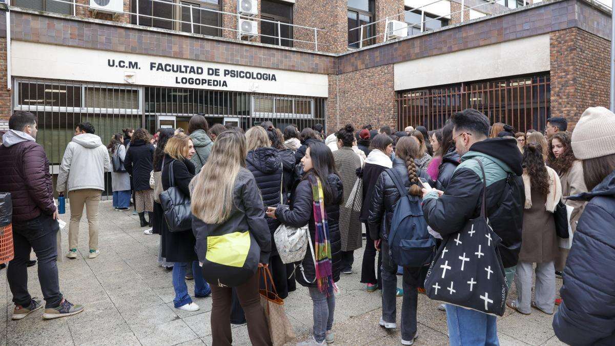 Dos estudiantes de una universidad rusa logran la primera y cuarta mejores notas en el MIR