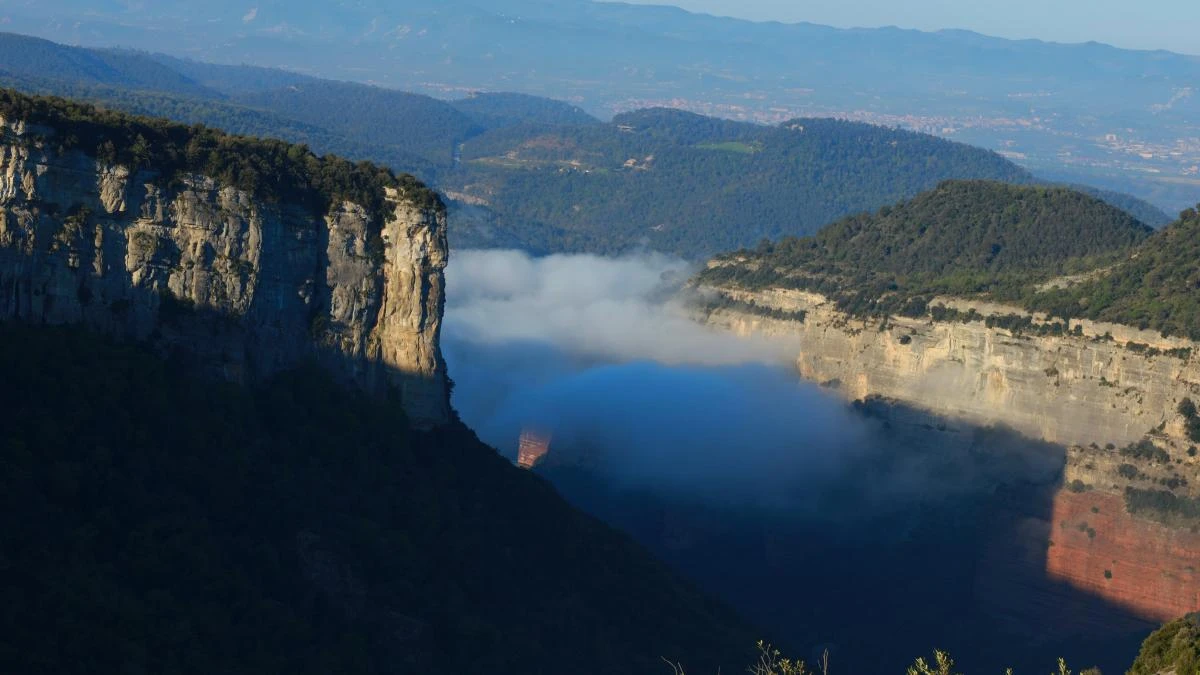 Así desaparece el pantano de Sau