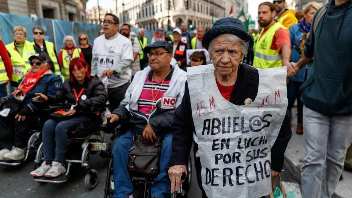 No sólo es genética: las desigualdades y la falta de libertades políticas aceleran el envejecimiento