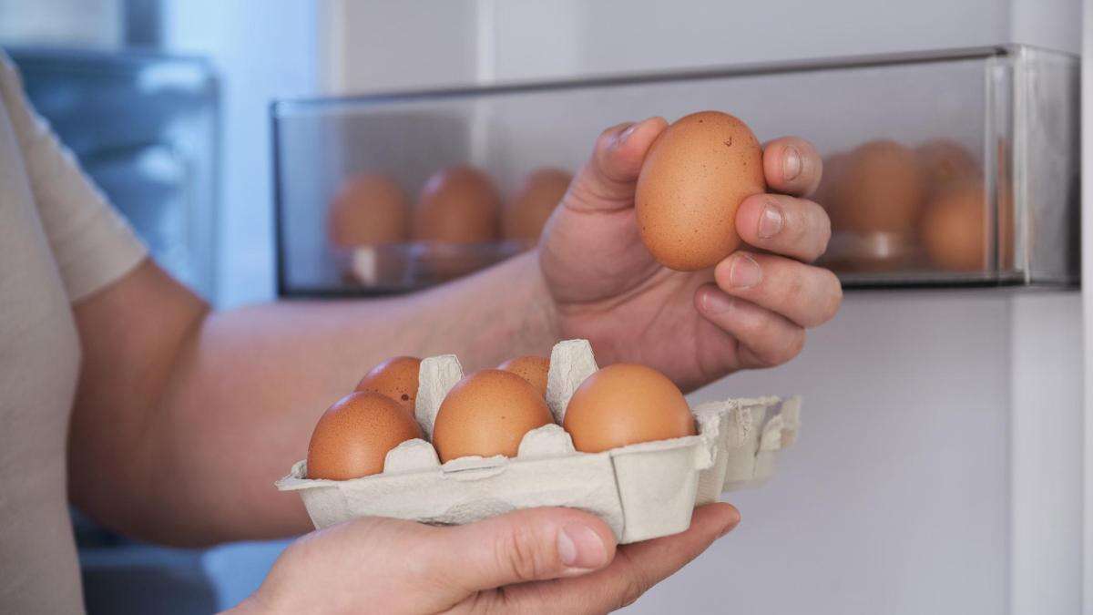 El precio de los huevos se dispara en España: un 25% más caros que hace un mes