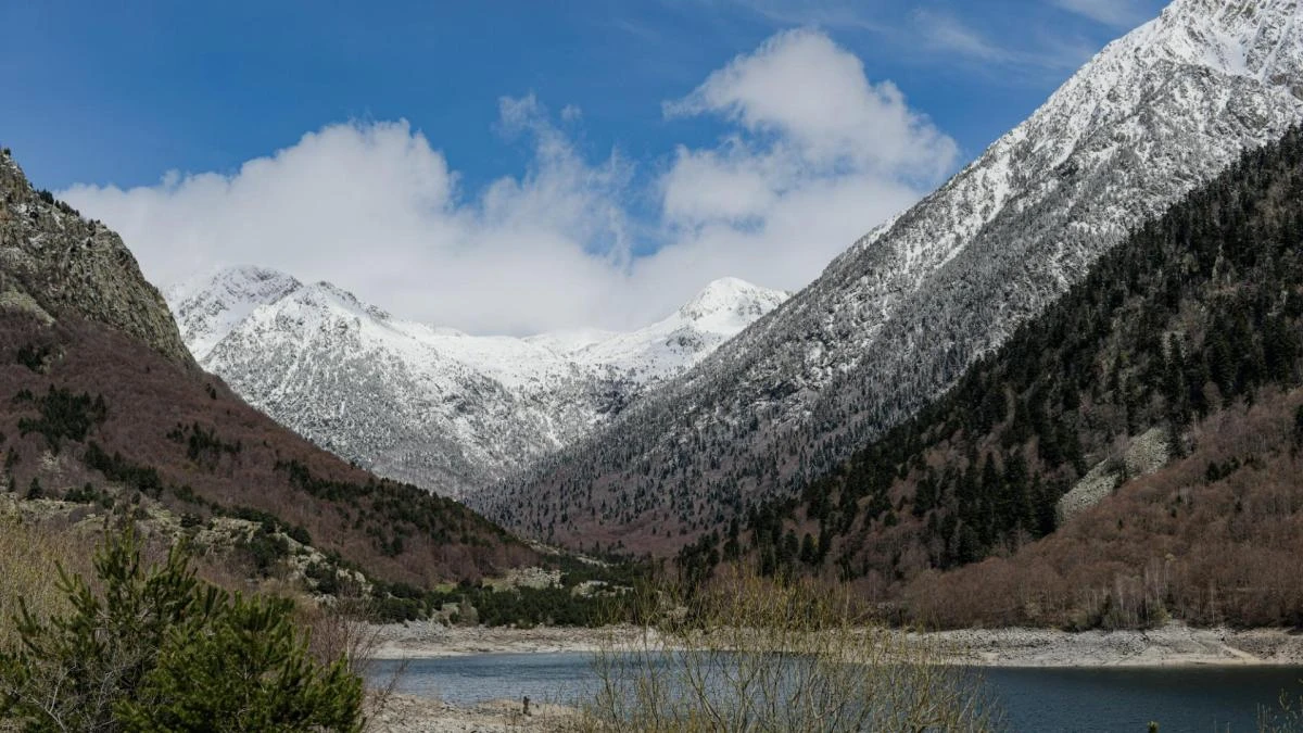 Fallece un montañero navarro tras caer 300 metros en el pico Culfreda