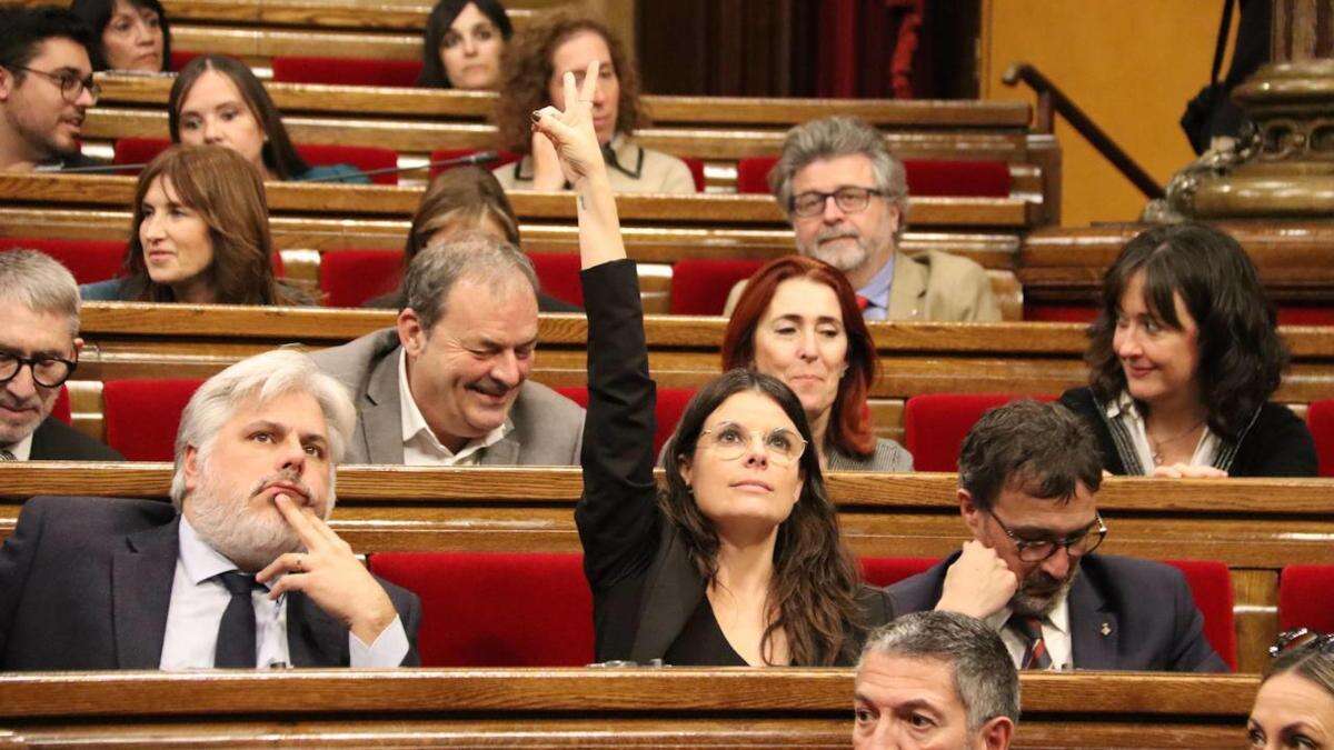 Junts intenta frenar las leyes de ERC y de los comunes que quieren entorpecer el Hard Rock