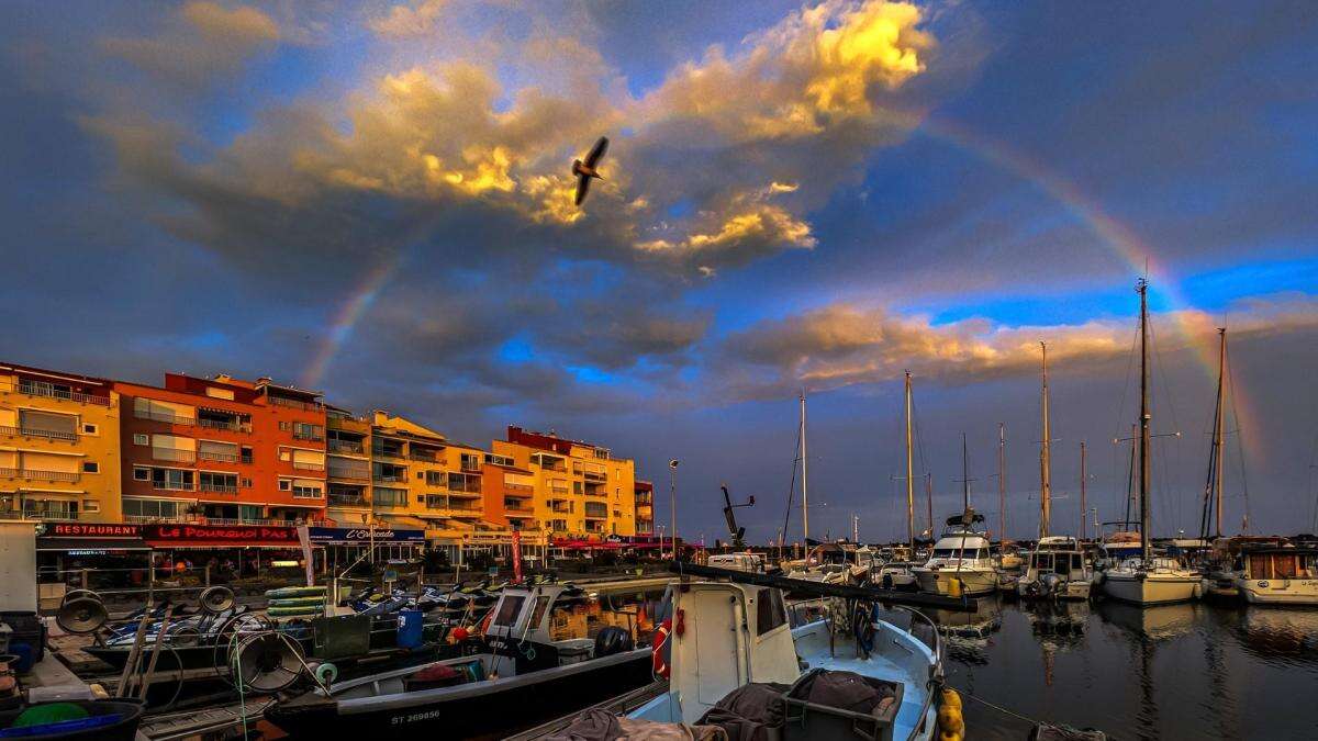 El arco iris del atardecer en Cap d'Agde