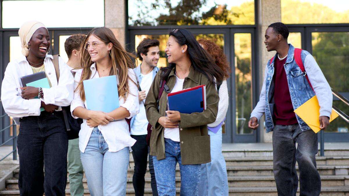 Qué buscan los estudiantes a la hora de elegir un máster o un postgrado