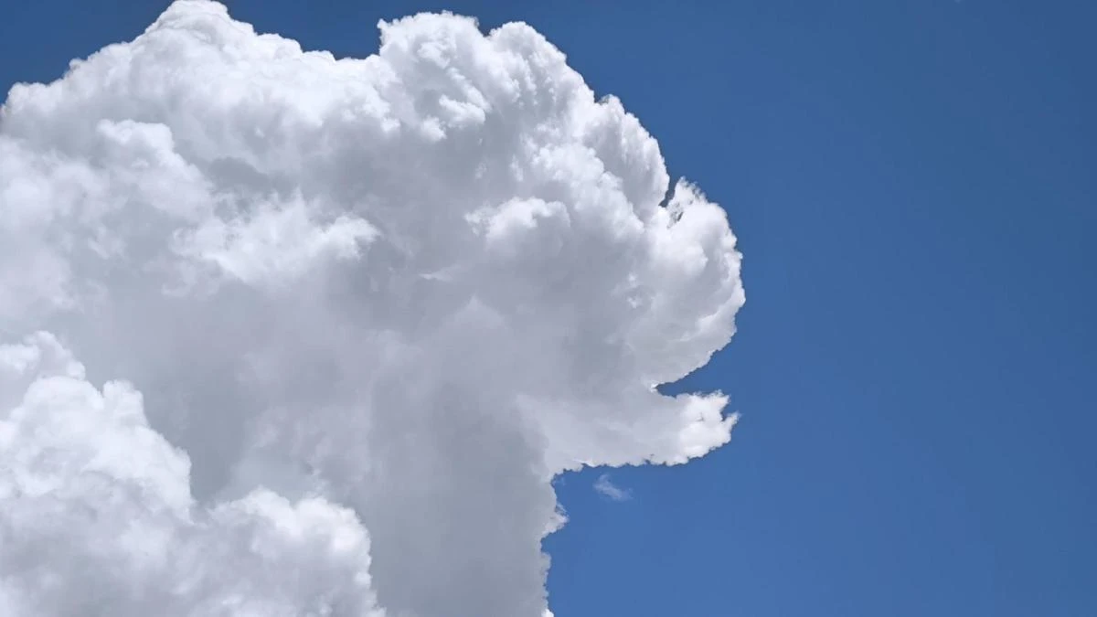 Las nubes con historia de Olot