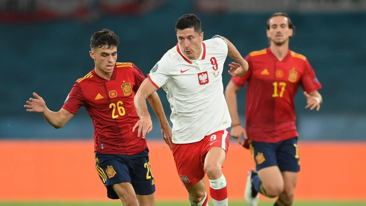 La falta de regate, la defensa del área y otras claves del empate de España contra Polonia