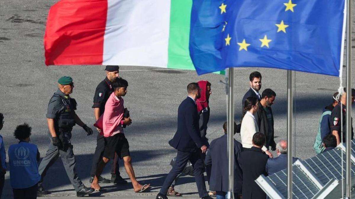 Italia reanudará en los próximos días el traslado de migrantes a sus centros en Albania