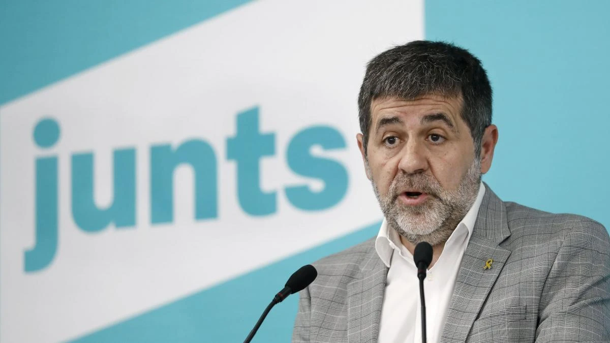 Sànchez exige a ERC que rectifique ante el 