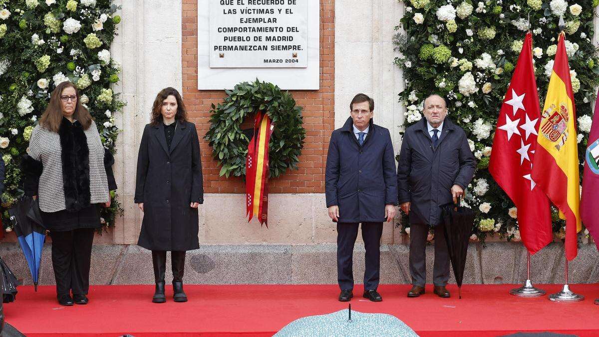 Ayuso excluye al delegado del gobierno del homenaje de Madrid a las víctimas del 11-M