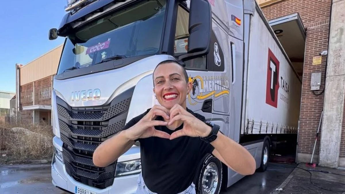 Muere 'Coco Trucker Girl', la influencer que dio relevancia al papel de la mujer al volante de un camión, a los 41 años