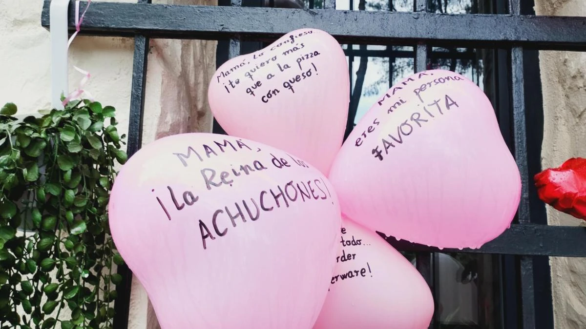 Globos amorosos para las madres