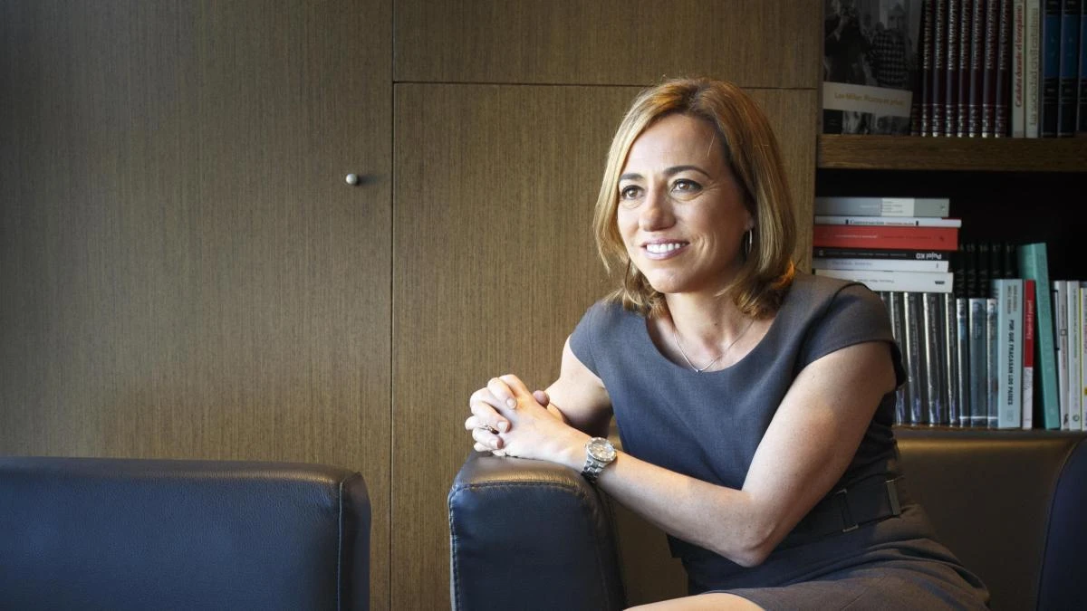 Viladecans dedica a Carme Chacón la primera calle que recuerda a la exministra