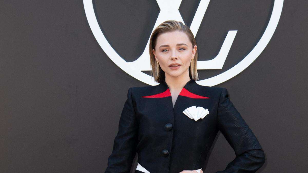 La actriz Chloe Grace Moretz se declara abiertamente homosexual y pide el voto por Kamala Harris