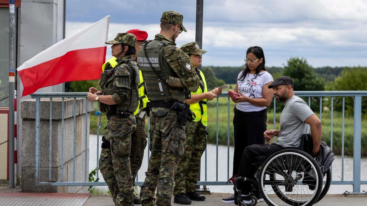 Polonia da otro manotazo a Schengen