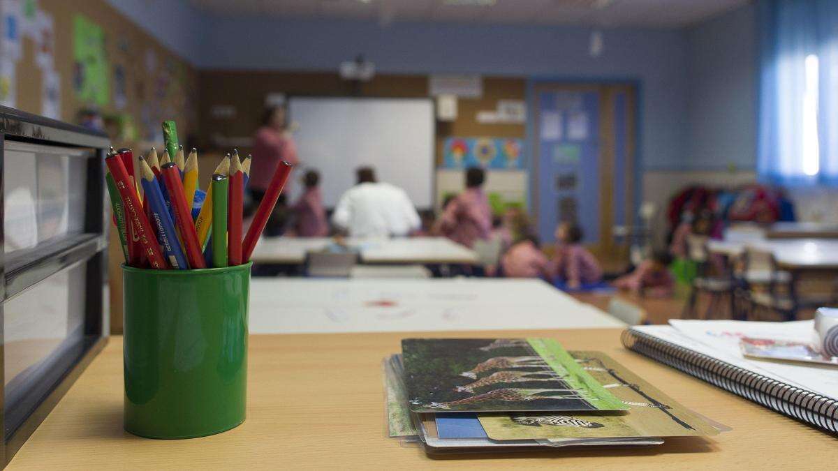 El sindicato educativo mayoritario en Catalunya pide un alza salarial del 25% para los profesores