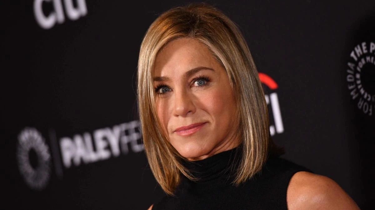 Jennifer Aniston, 56 años, actriz : “No voy a las alfombras rojas porque me abruman; soy de vaqueros, sandalias y camiseta de tirantes”