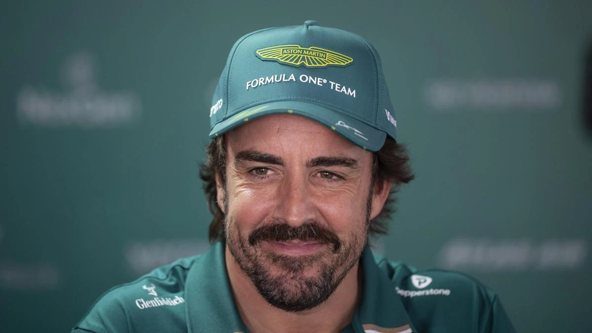 Fernando Alonso sufre una lesión en la espalda y es duda para el GP de Hungría
