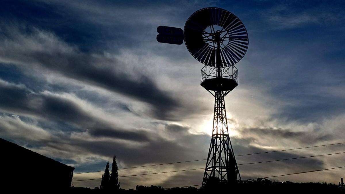 España aún conserva molinos estilo 'Far West'