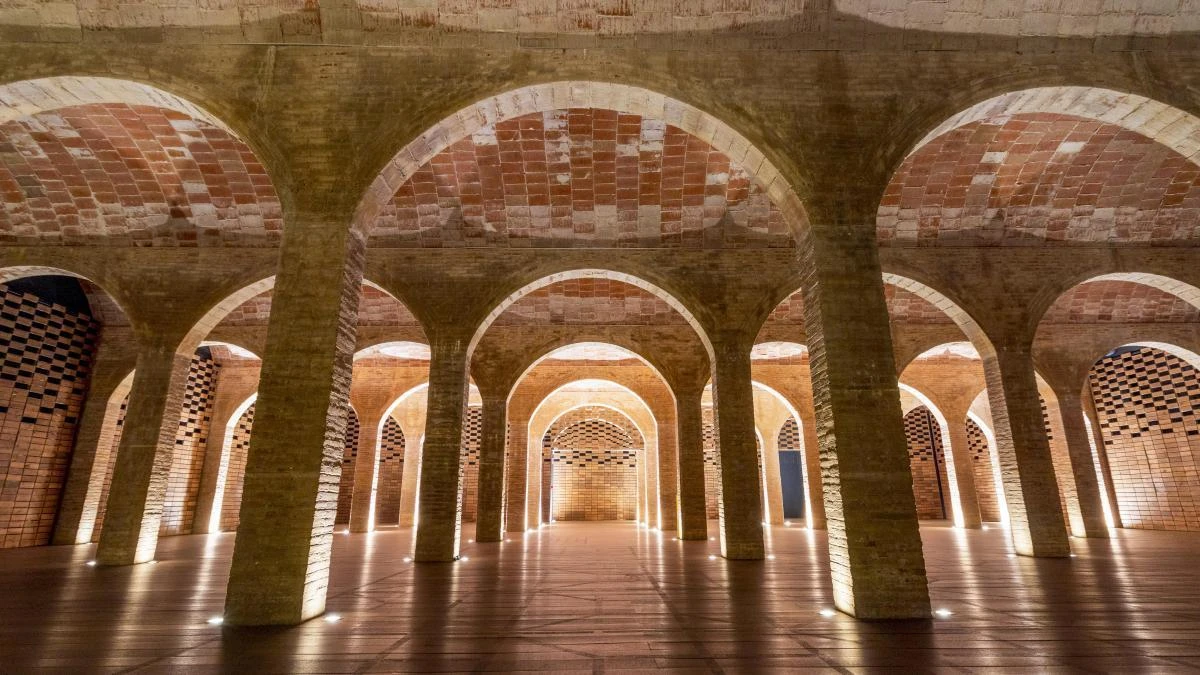 Las entrañas del Depósito del Rey Martín
